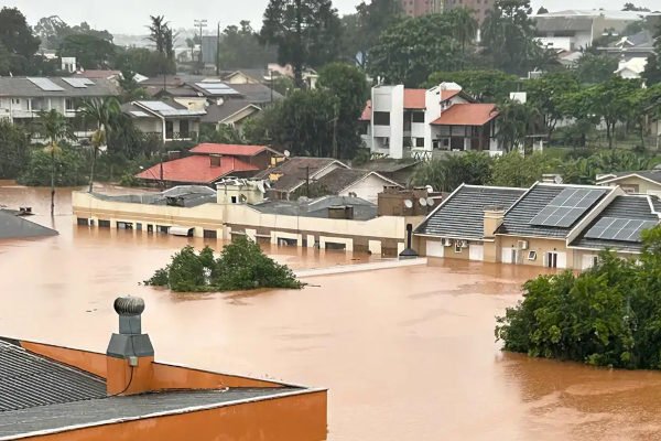 Cidade atingida pela inundação no Rio Grande do Sul