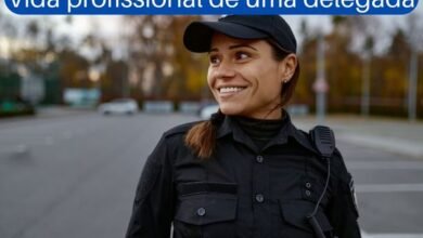 Mulher policial em alusão a vida profissional de uma delegada